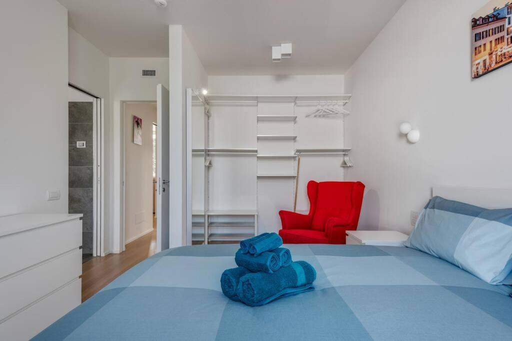 Easylife - Modern And Spacious Apt In Fiera City Life Милано Екстериор снимка